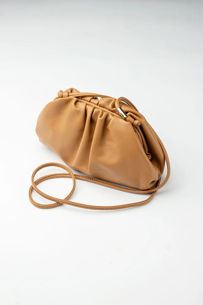Dumpling Bag Beige