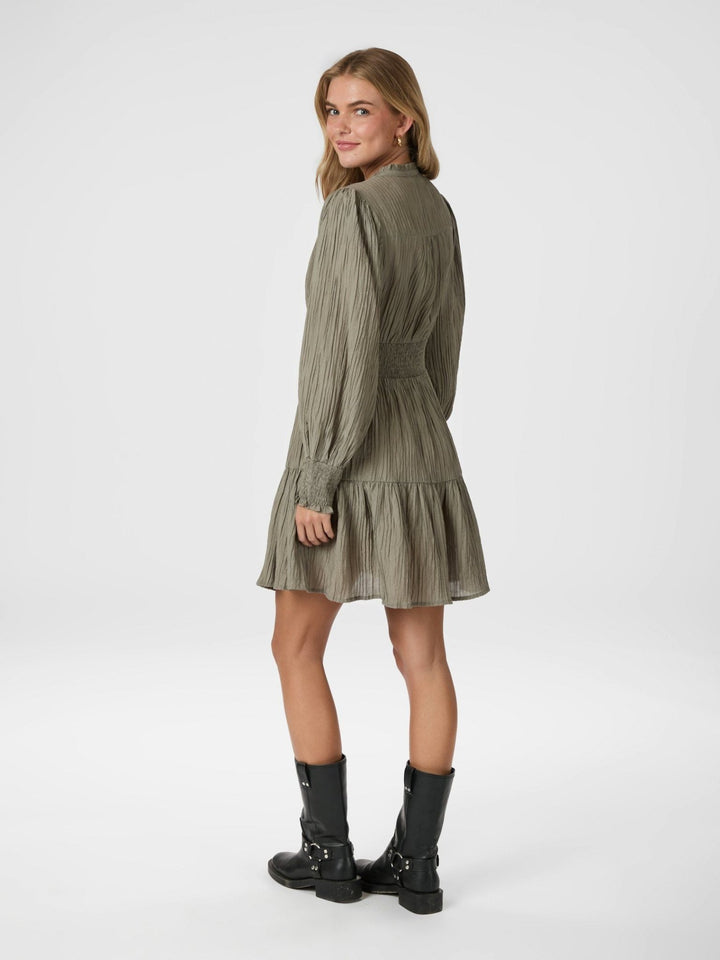 Malti Crepe Mekko Smoke Green - Neo Noir - My Milou