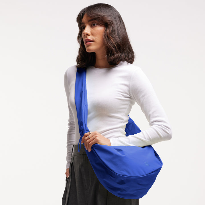 Moon Bag Ruffle Cobalt