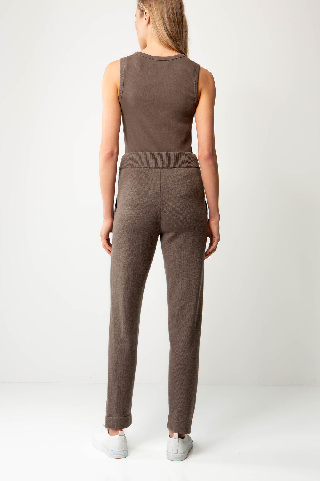 Studio Noir Merino Neulehousut Truffle