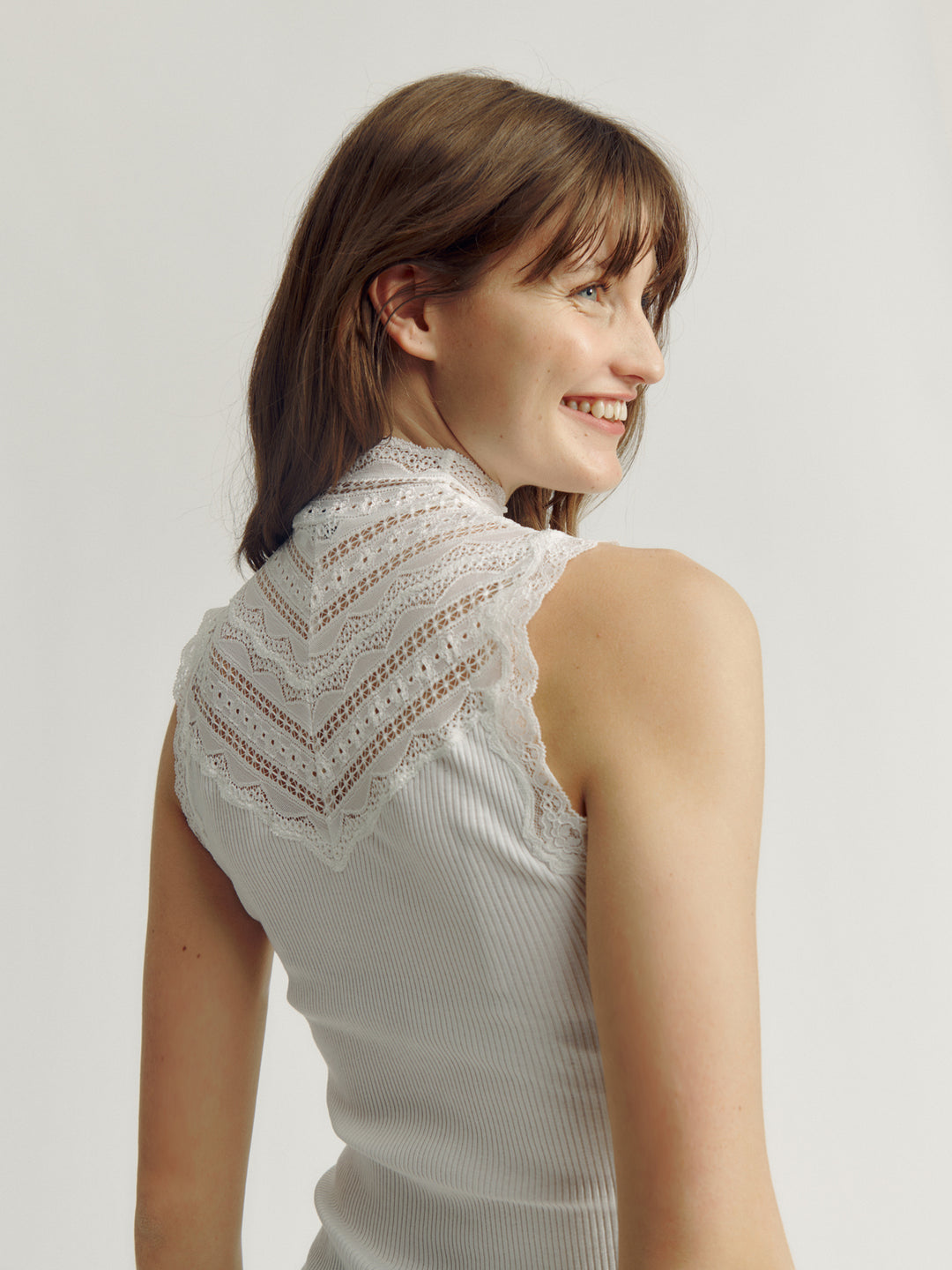 Benita Silk SL Turtleneck Lace Toppi Ivory