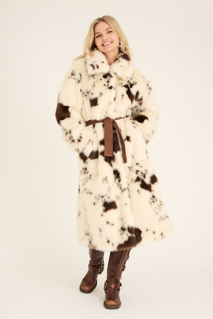 Kolvina Takki Brown/White