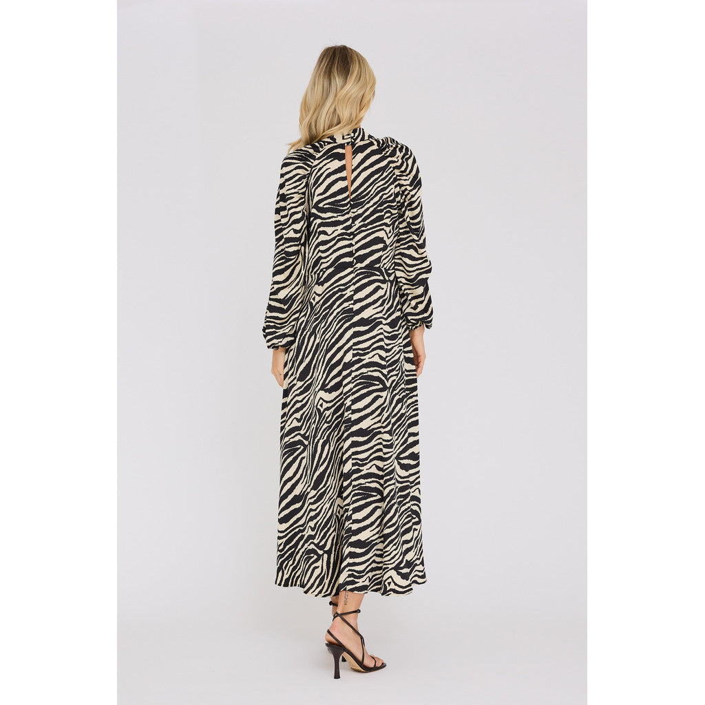 Ferina Mekko Black/Off White