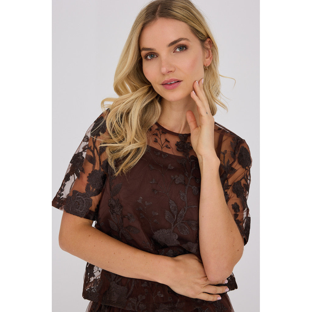 Fuschia Pusero Dark Brown