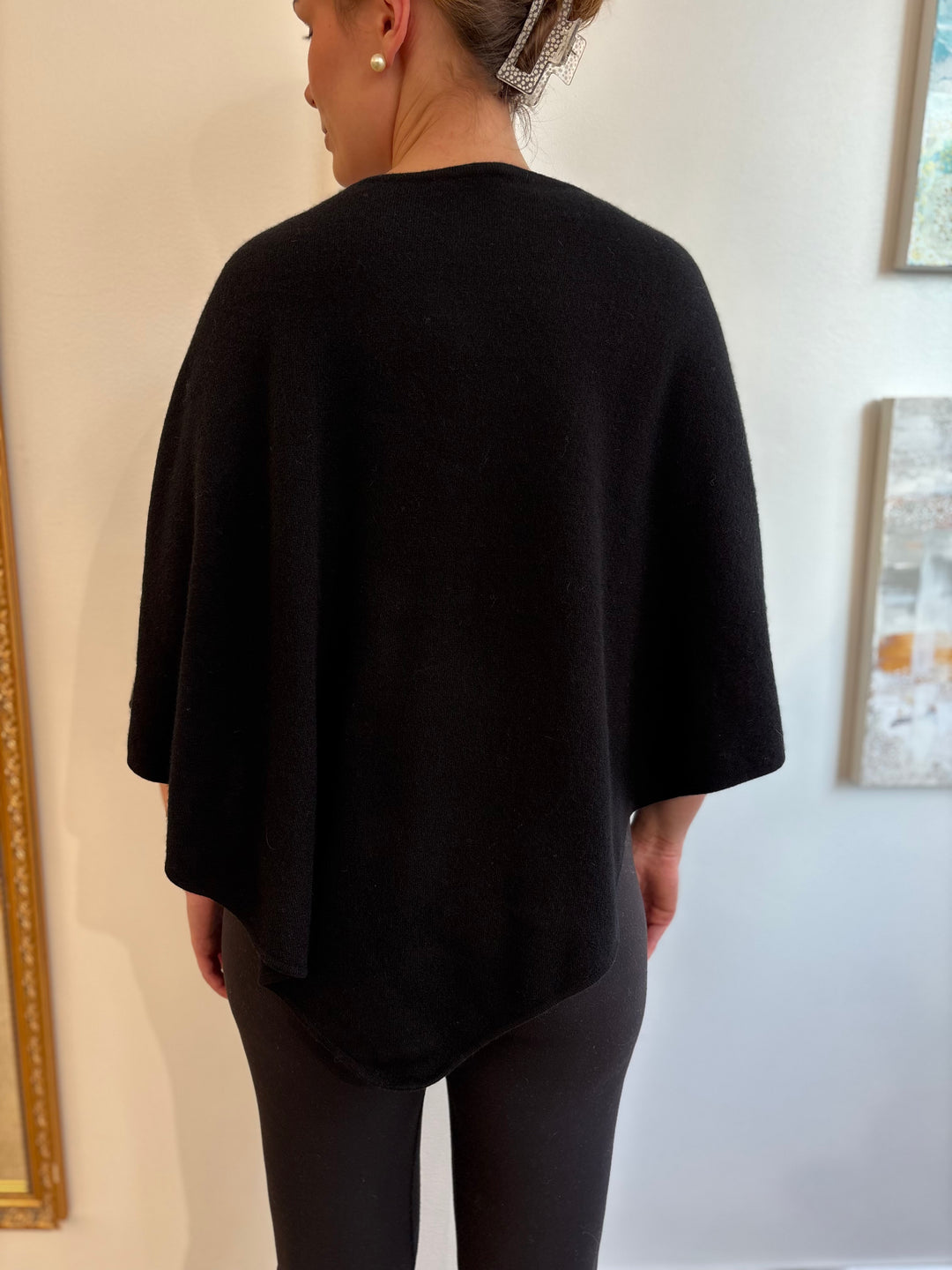 Color Dot Poncho Black