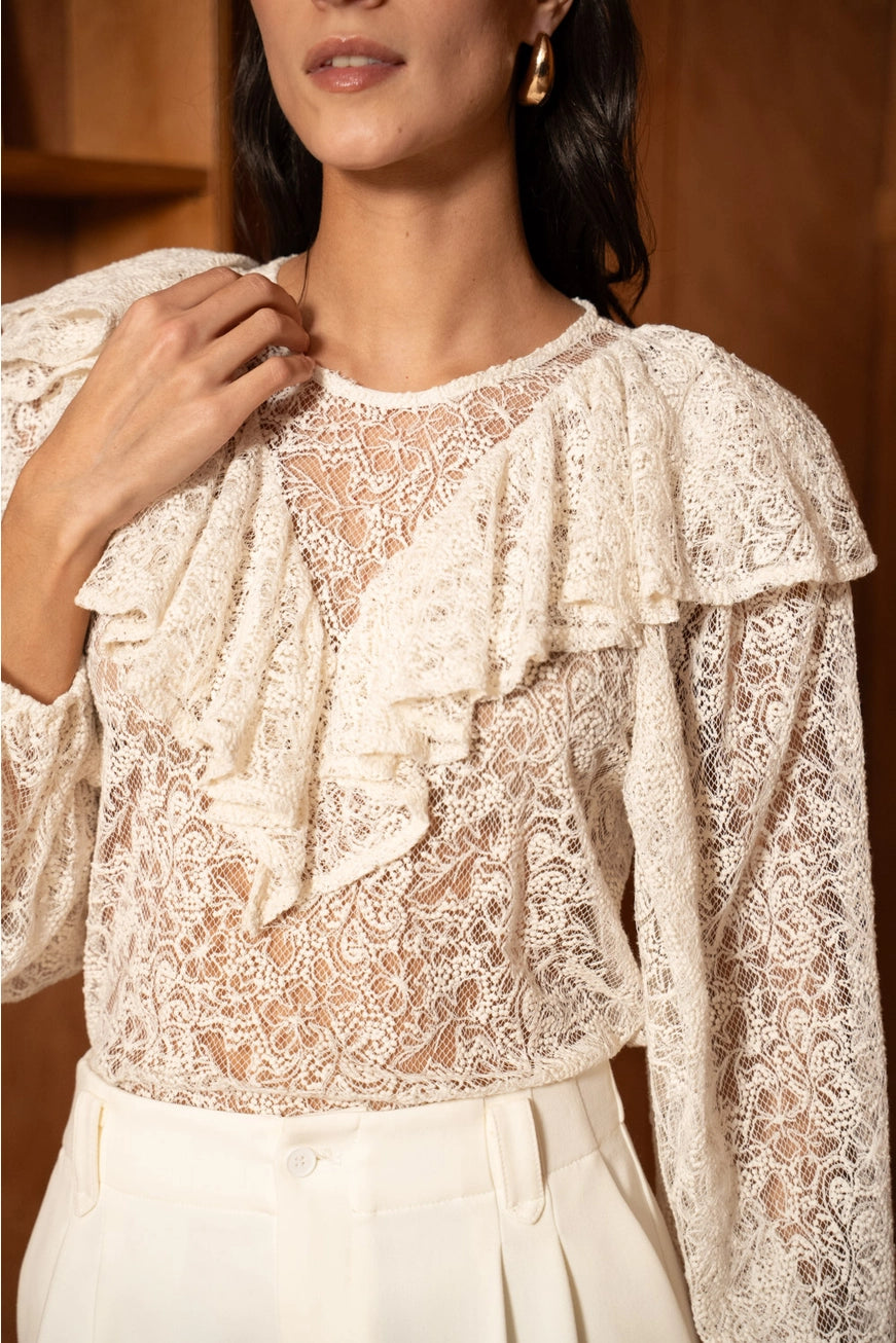 Ruffled Lace Pusero Ecru