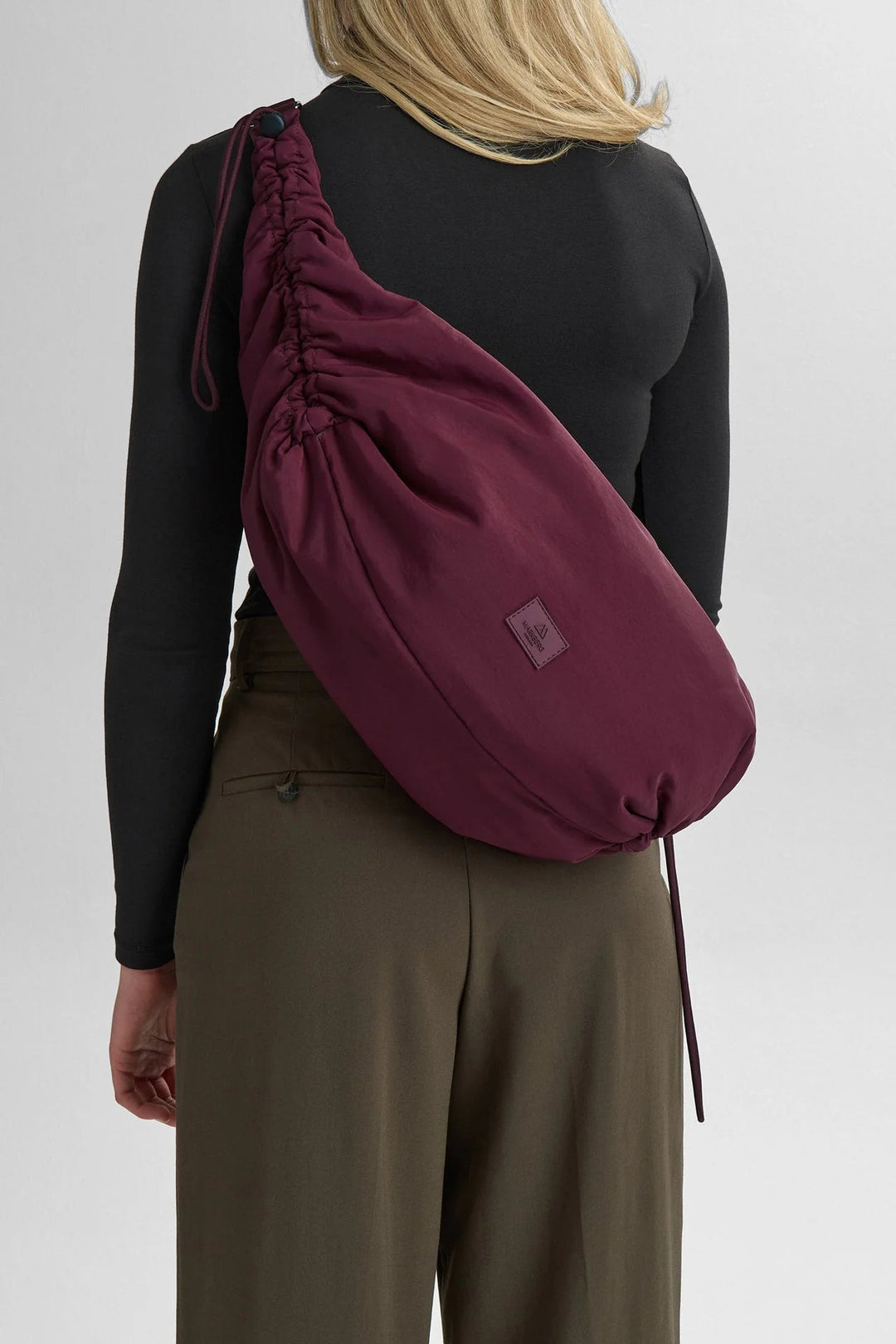 AlpineMGB Crossbody Laukku Recycled Burgundy - Markberg - My Milou