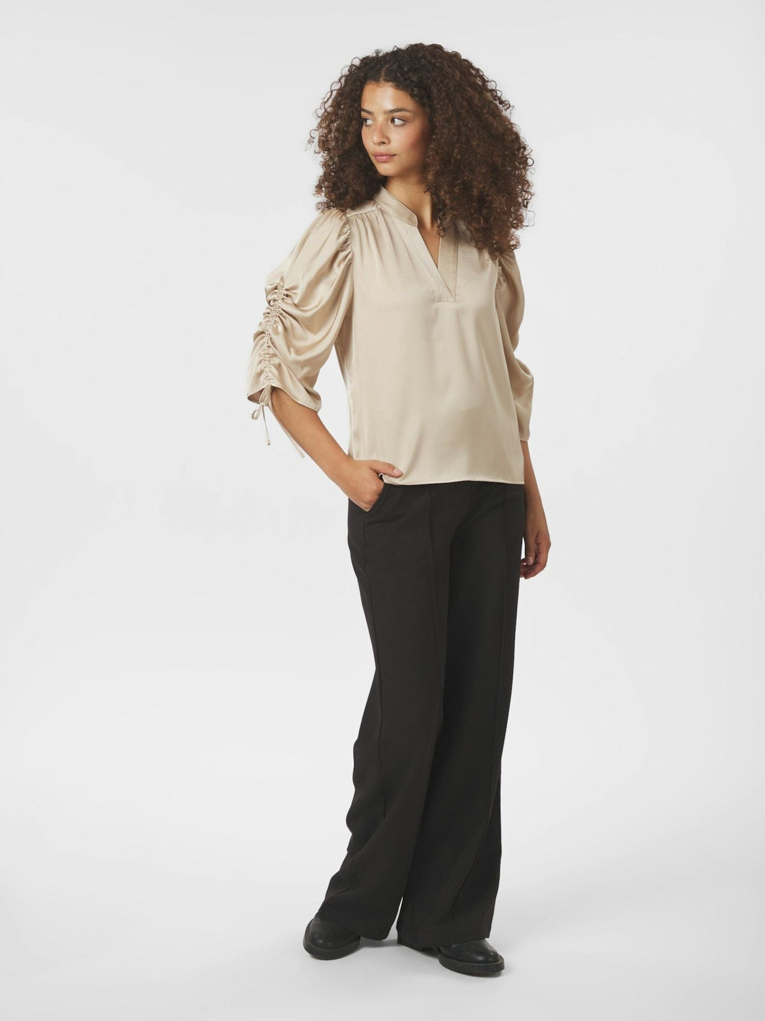 Alvira Drapy Satin Pusero Champagne - Neo Noir - My Milou