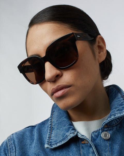Chloe Aurinkolasit Dark Brown - GLAS - My Milou