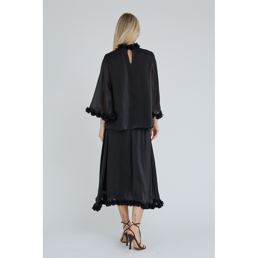 Daisina Kukkapusero Black - A-VIEW - My Milou