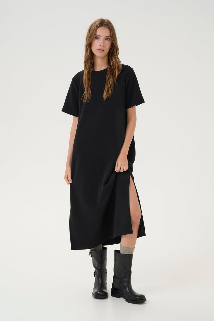 HelleMW Mekko Black - My Essential Wardrobe - My Milou