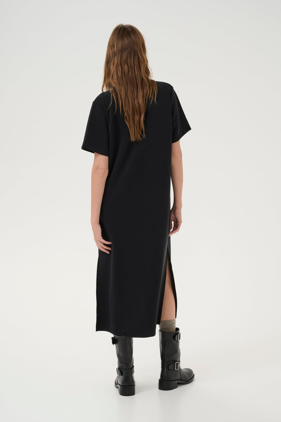 HelleMW Mekko Black - My Essential Wardrobe - My Milou
