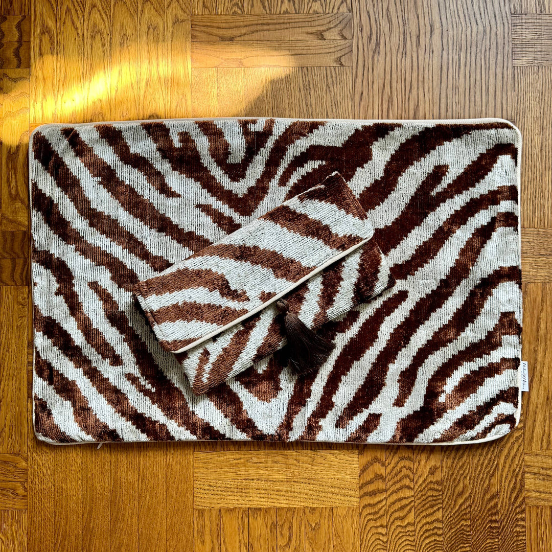 Ikat Clutch Laukku Cap d'Ail - Mila∞Miro by Emelie - My Milou