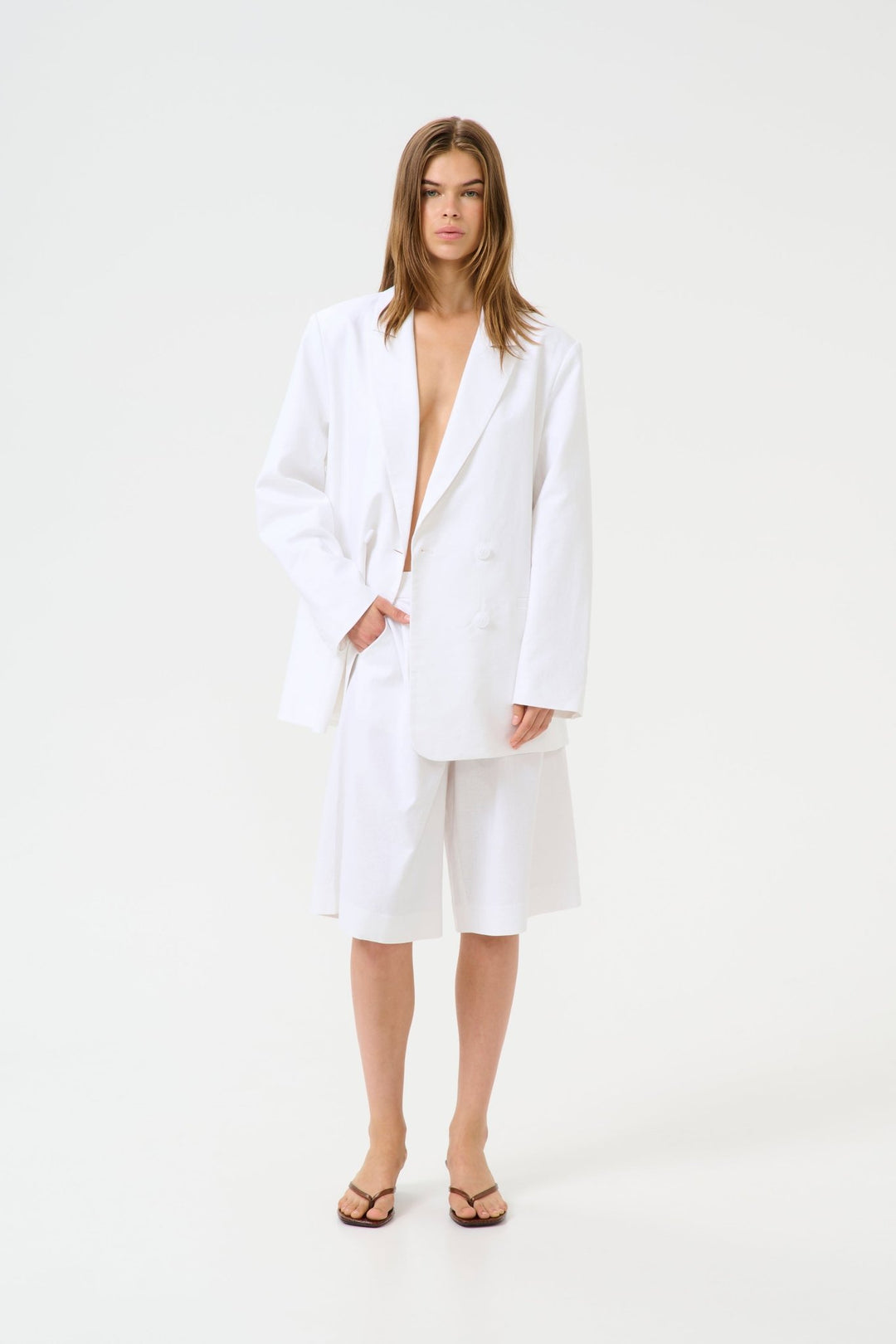 IzzaGZ Shortsit Bright White - Gestuz - My Milou