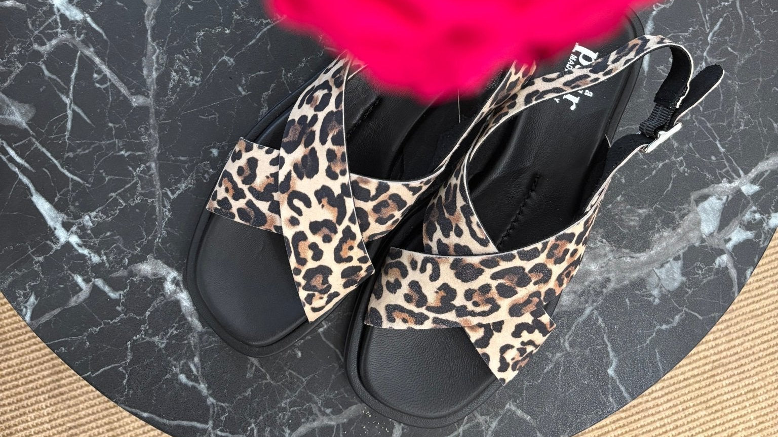 Leopardikuvioiset Sandaalit - A Pair - My Milou