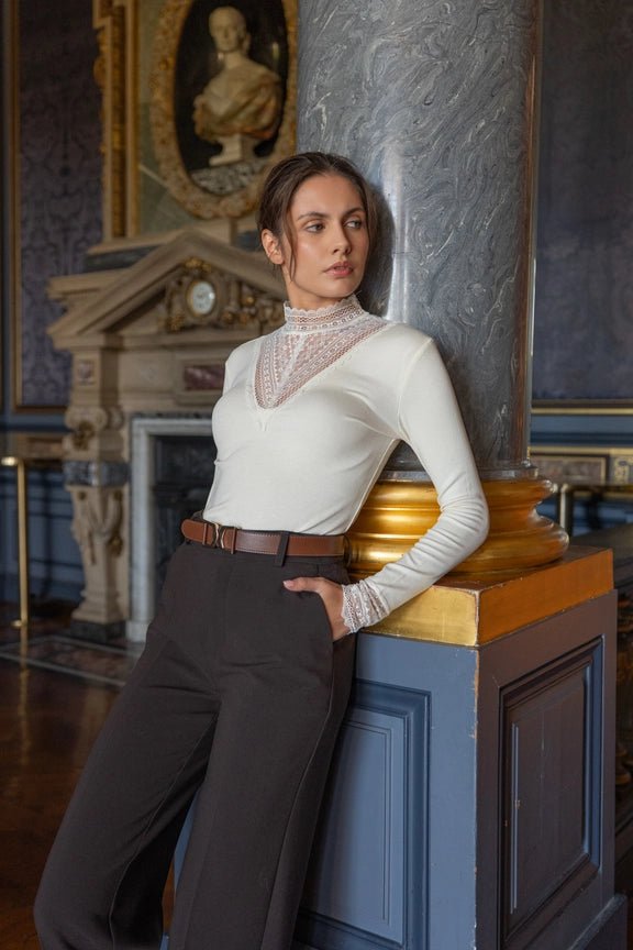 Louna Lace High - Neck Pusero Ecru - CHOKLATE PARIS - My Milou