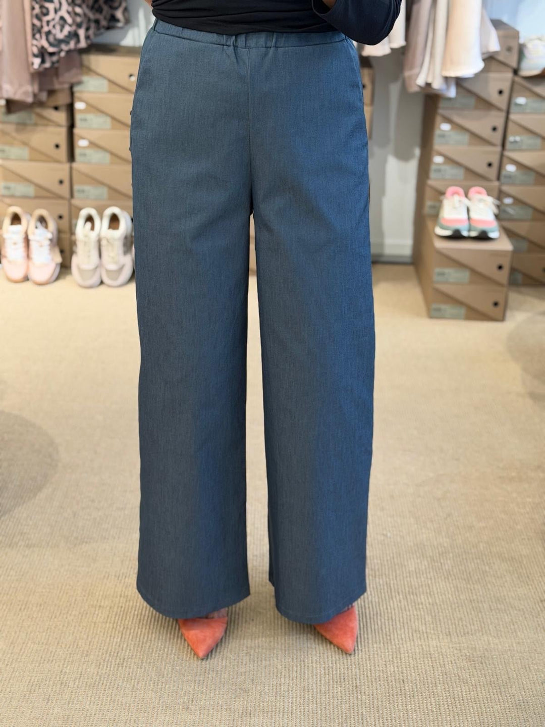 Niccolei Leveälahkeinen Housu Denim - Niccolei - My Milou