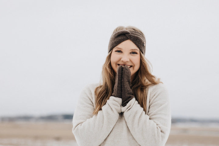 Otsapanta Alpakka Blend Black - Salon Lakkitehdas - My Milou