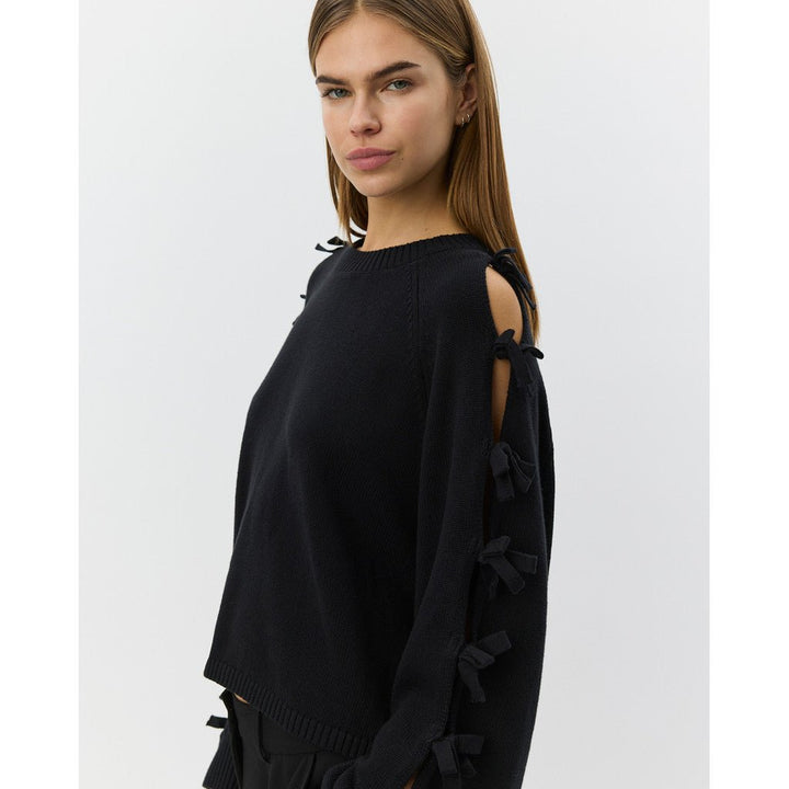 Permelisw Bow Neulepusero Black - Sofie Schnoor - My Milou