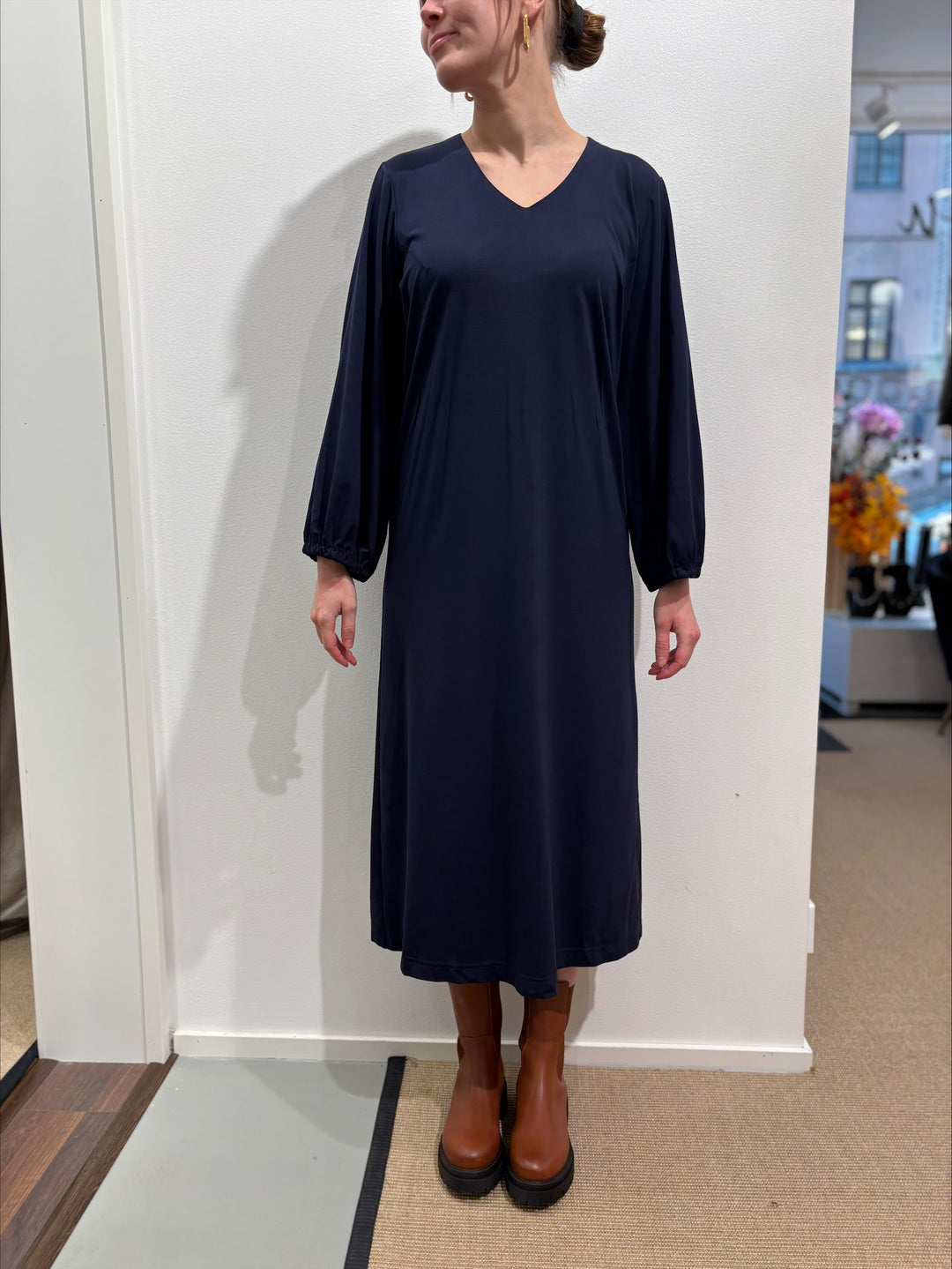 Niccolei Mekko Navy