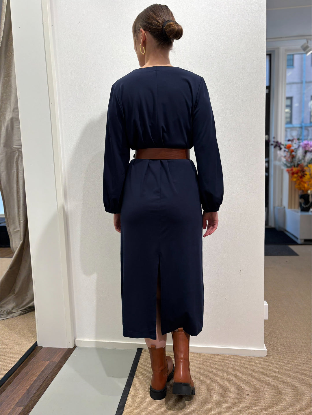 Niccolei Mekko Navy