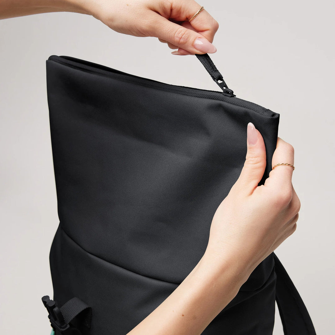 Rolltop Easy Small Reppu Black - GOT BAG. - My Milou