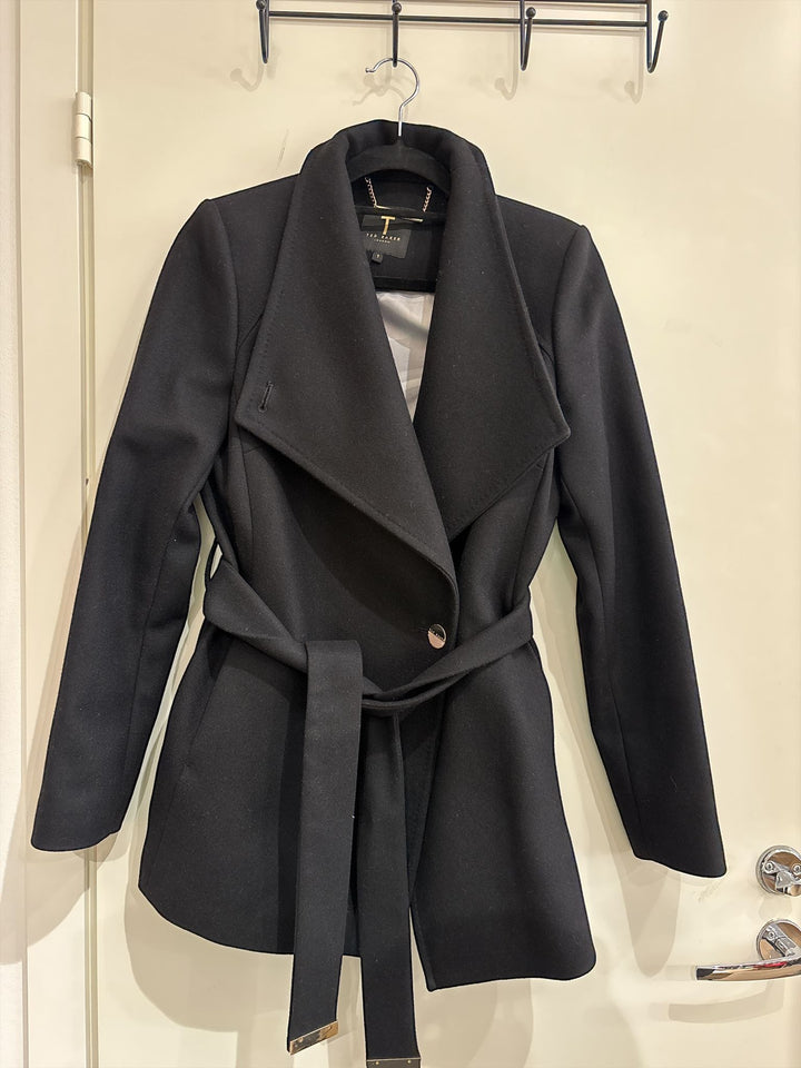 SH Ted Baker Elethea Villakangastakki Black - Second Hand - My Milou