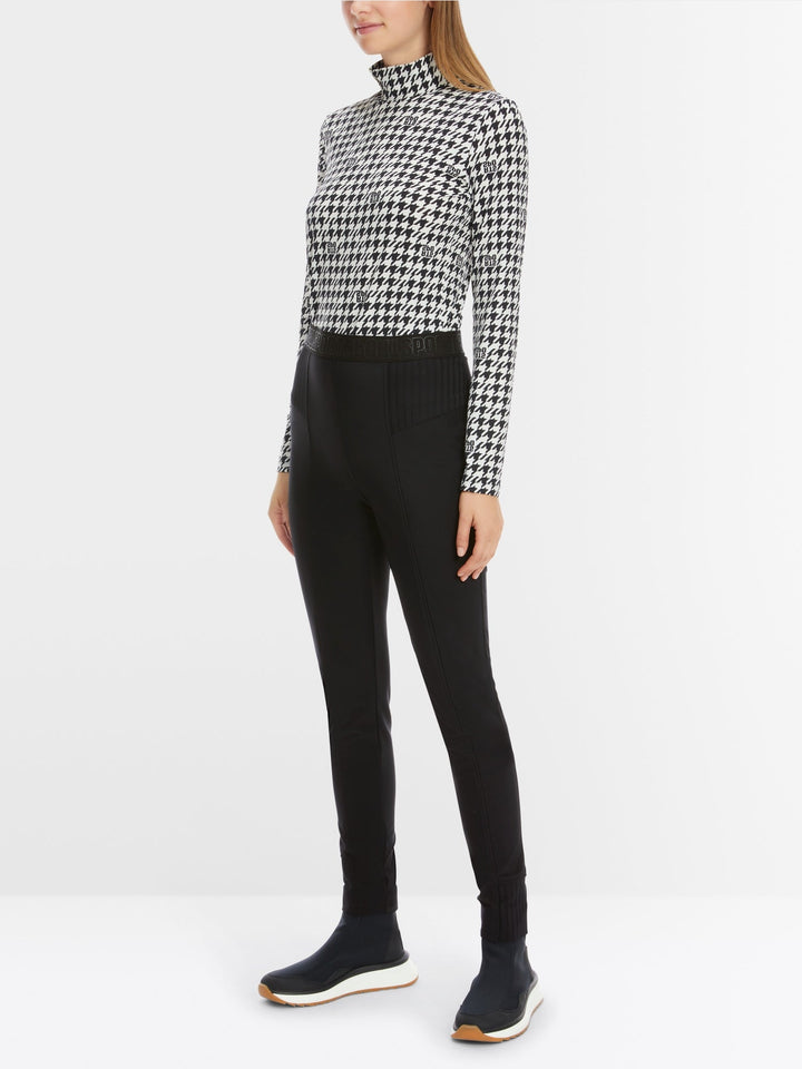 Sinnar in Sporty Slim Fit Black - Marc Cain - My Milou