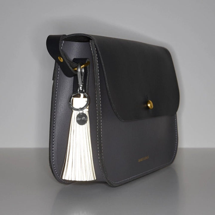 Soft Tassel Heijastin Charcoal - Firefly Reflectors - My Milou