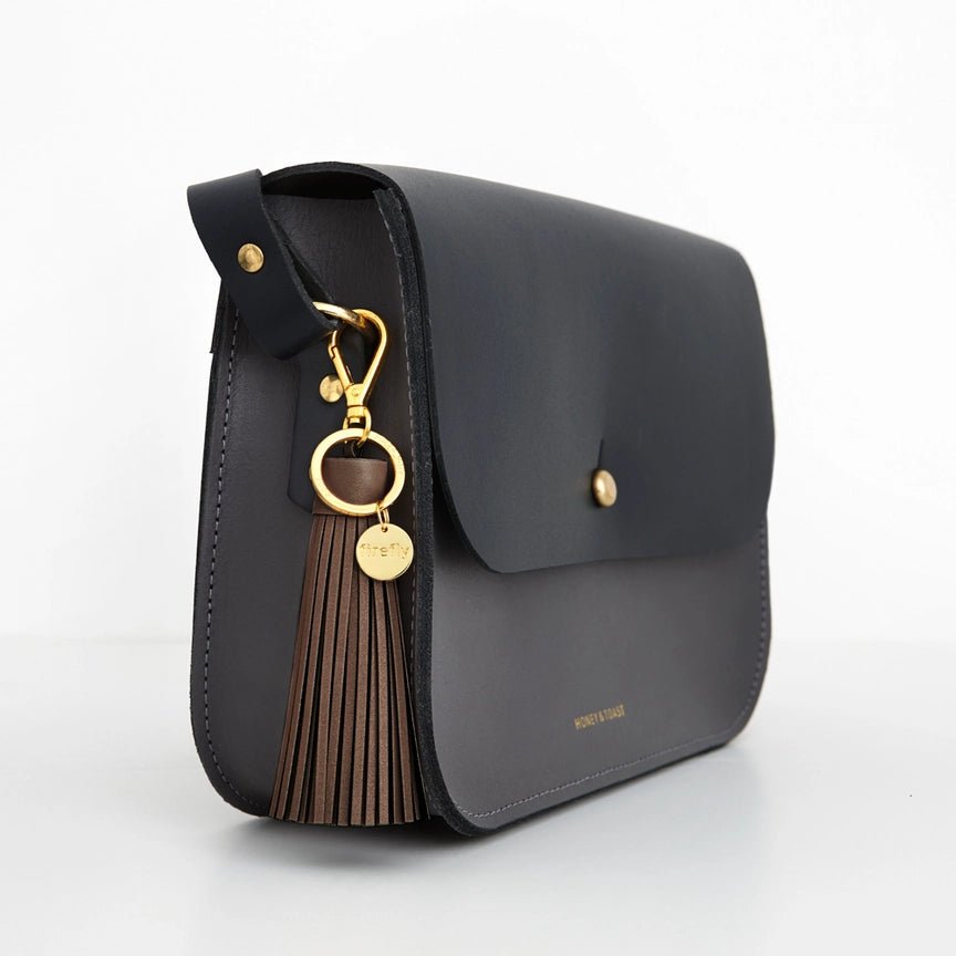Soft Tassel Heijastin Chocolate / Gold - Firefly Reflectors - My Milou