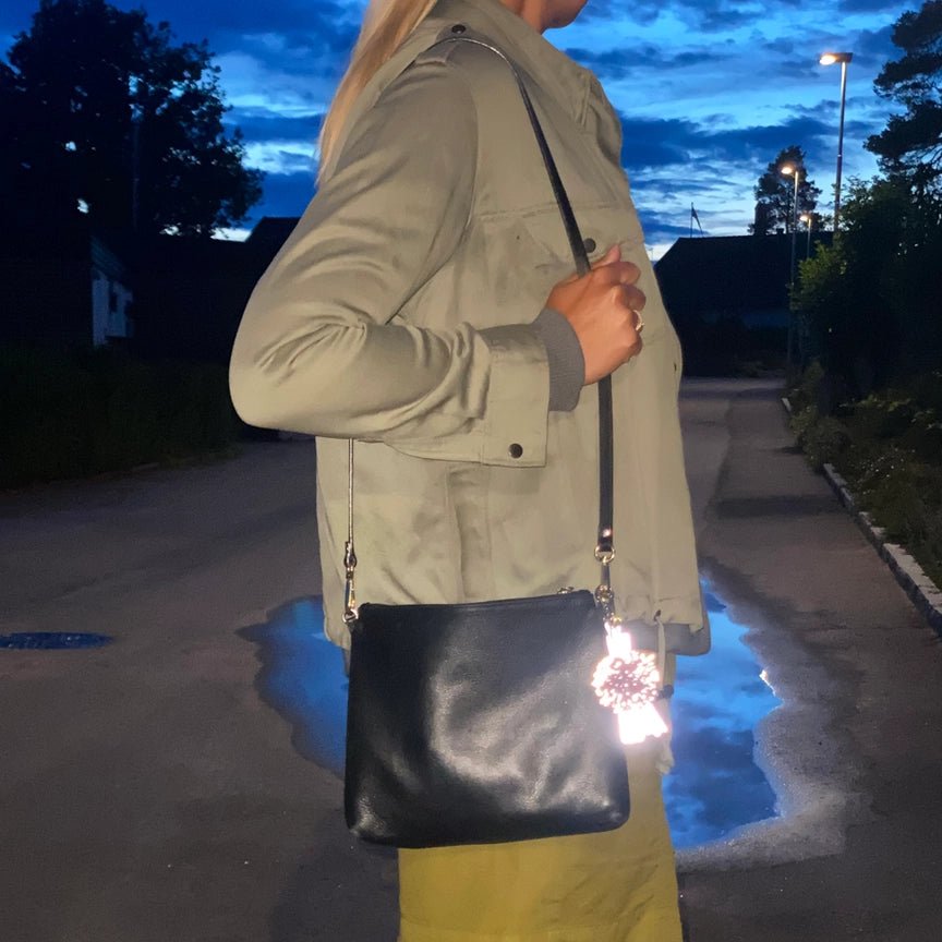 Soft Tassel Heijastin Lilac - Firefly Reflectors - My Milou