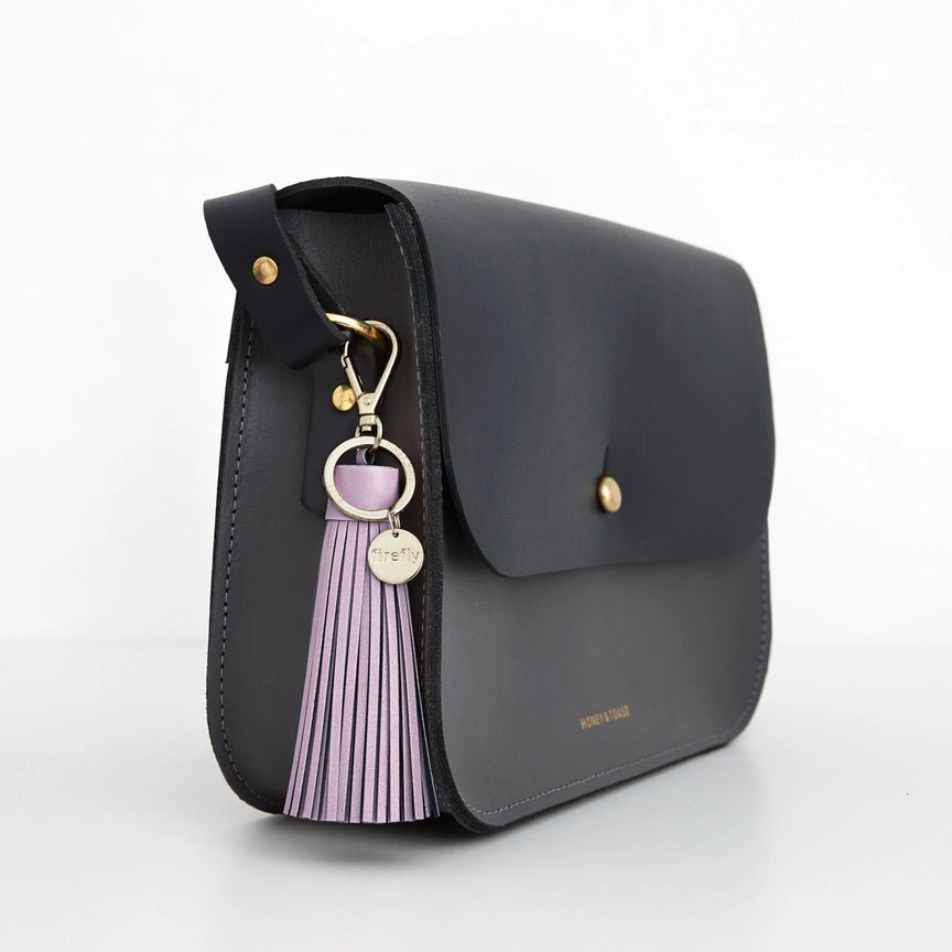 Soft Tassel Heijastin Lilac - Firefly Reflectors - My Milou