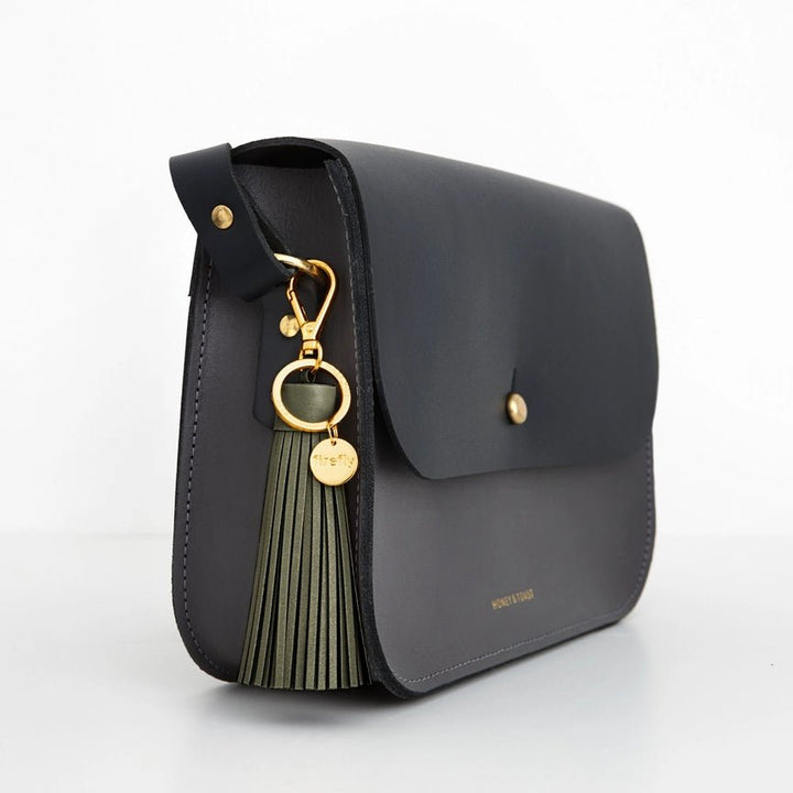 Soft Tassel Heijastin Olive / Gold - Firefly Reflectors - My Milou
