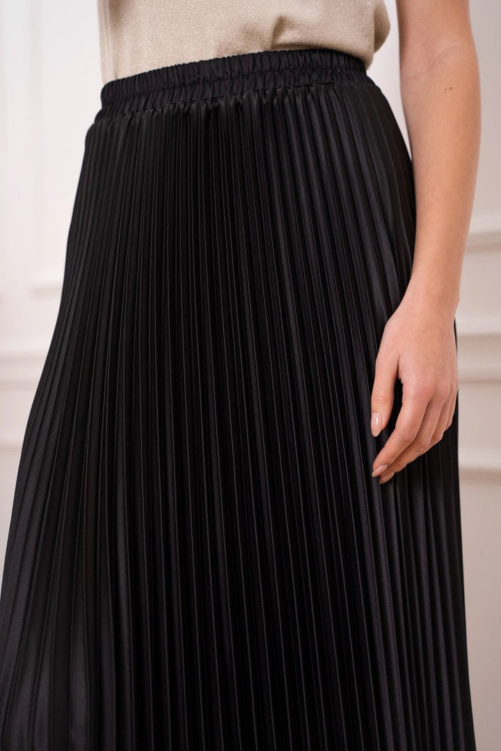 Solid Satin Pliseerattu Hame Black - CHOKLATE PARIS - My Milou