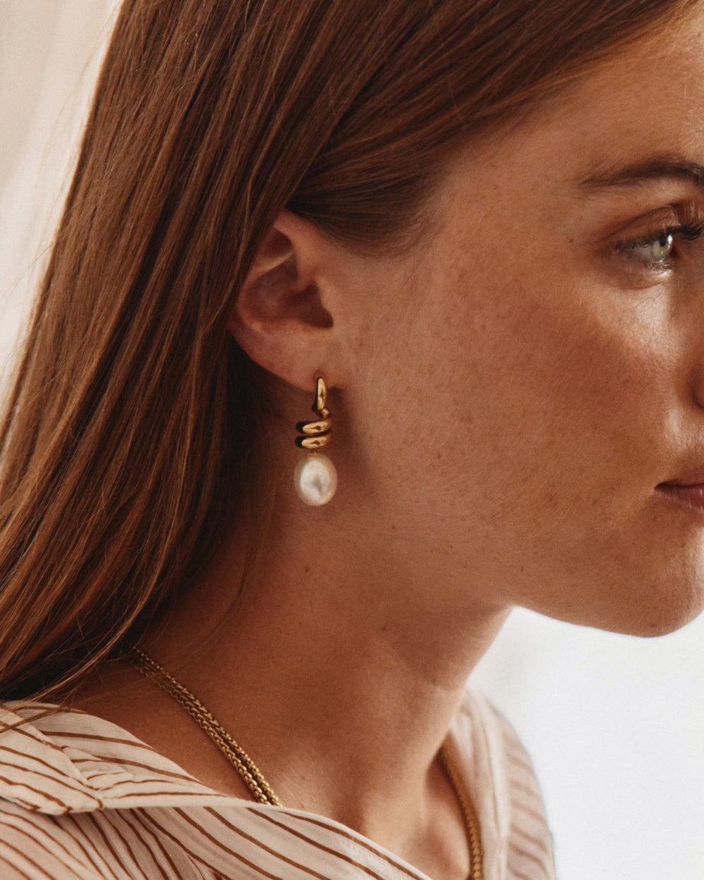 Swivel Pearl Korvakorut L Gold - EDBLAD - My Milou